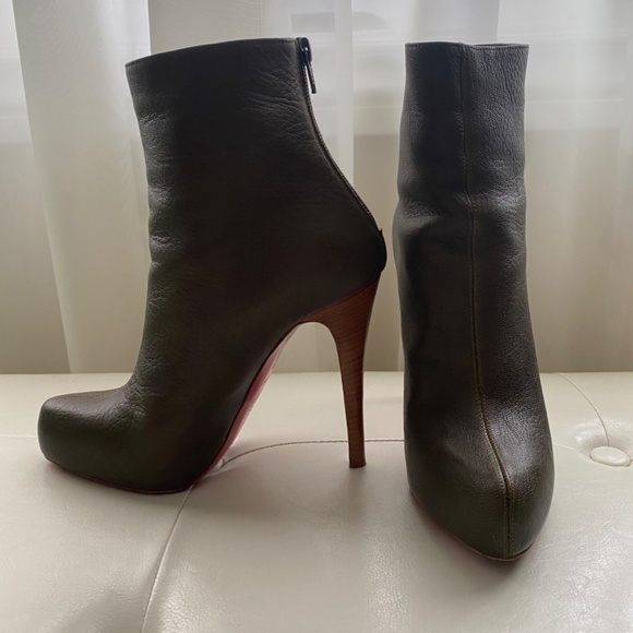 Christian Louboutin - Ariella Talon Ankle Boot - Picture 2 of 8
